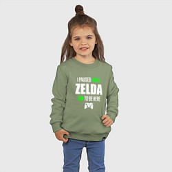 Свитшот хлопковый детский I Paused Zelda To Be Here с зелеными стрелками, цвет: авокадо — фото 2