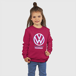 Свитшот хлопковый детский Значок Volkswagen в стиле glitch, цвет: маджента — фото 2