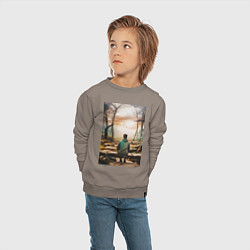 Свитшот хлопковый детский Мальчик на скамейке, цвет: утренний латте — фото 2