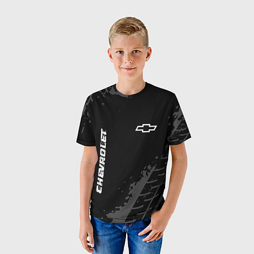 Детская футболка Chevrolet Speed на темном фоне со следами шин / 3D-принт – фото 3