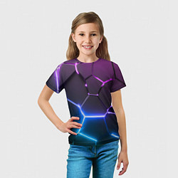 Футболка детская Фиолетовый градиент - неоновые геометрические плит, цвет: 3D-принт — фото 2