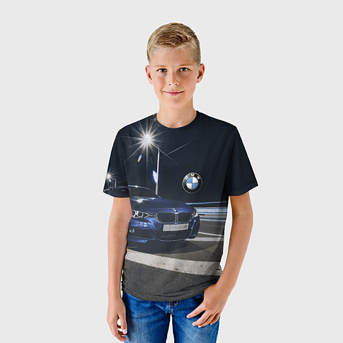 Детская футболка BMW на ночной трассе / 3D-принт – фото 3