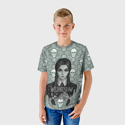 Детская футболка Уэнсдэй на фоне черепков / 3D-принт – фото 3