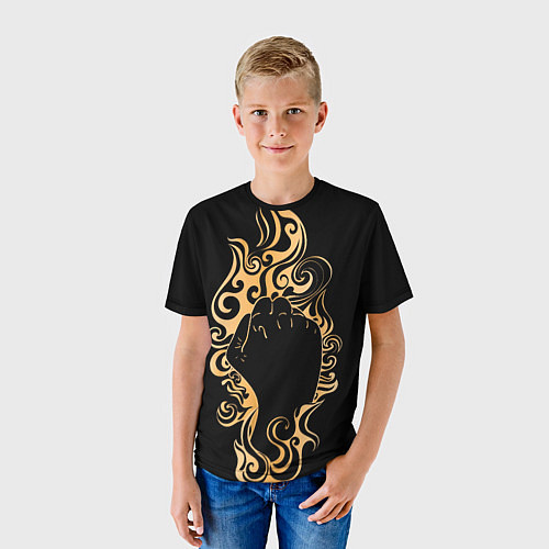 Детская футболка Поднятый вверх кулак, окруженный золотым пламенем / 3D-принт – фото 3