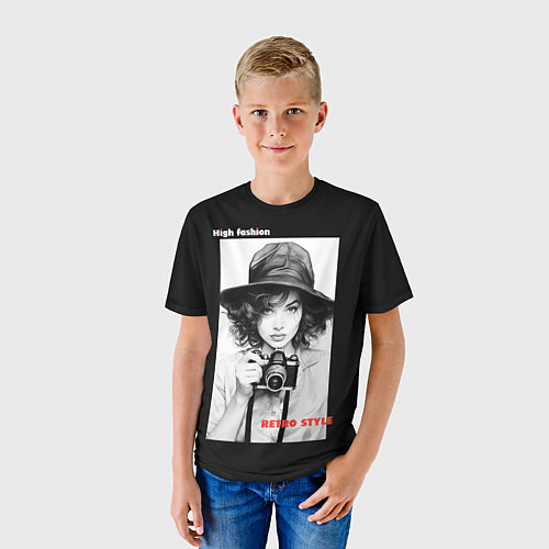 Детская футболка Брюнетка с ретро камерой / 3D-принт – фото 3