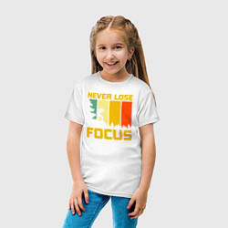 Футболка хлопковая детская Никогда не теряйте фокус, цвет: белый — фото 2