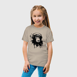 Футболка хлопковая детская Шимпанзе-меломан, цвет: миндальный — фото 2
