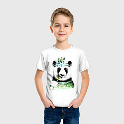 Футболка хлопковая детская Прикольный панда жующий стебель бамбука, цвет: белый — фото 2