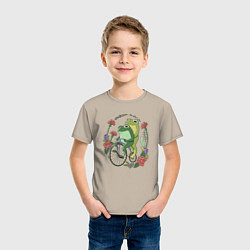 Футболка хлопковая детская Лягушки на велосипеде, цвет: миндальный — фото 2
