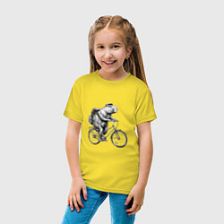 Футболка хлопковая детская Капибара на велосипеде в черном цвете, цвет: желтый — фото 2
