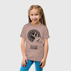 Футболка хлопковая детская Док Браун - назад в будущее, цвет: пыльно-розовый — фото 2