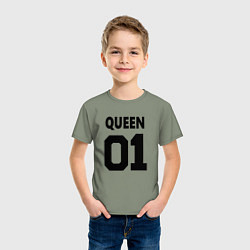 Футболка хлопковая детская Футбольная надпись черного цвета: 01 королева, цвет: авокадо — фото 2