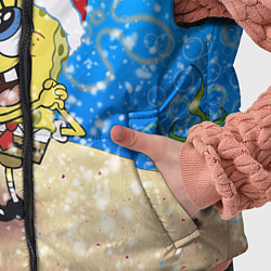 Детский жилет НОВОГОДНИЙ ГУБКА БОБ КВАДРАТНЫЕ ШТАНЫ, цвет: 3D-черный — фото 2