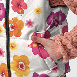 Детский жилет Тропический букет - узор с яркими гибискусами и ор, цвет: 3D-черный — фото 2