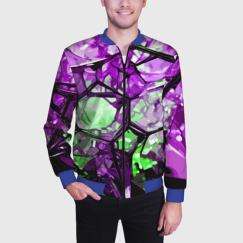 Мужской бомбер Чёрно-зелёная абстракция на фиолетовом фоне / 3D-Синий – фото 3