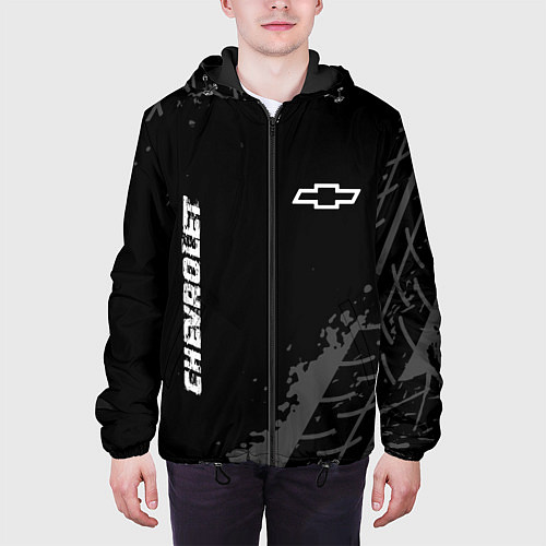 Мужская куртка Chevrolet Speed на темном фоне со следами шин / 3D-Черный – фото 3