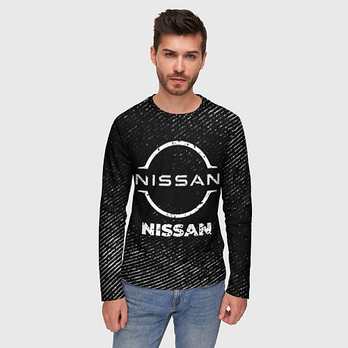 Мужской лонгслив Nissan с потертостями на темном фоне / 3D-принт – фото 3