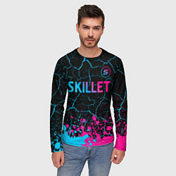 Лонгслив мужской Skillet - neon gradient: символ сверху, цвет: 3D-принт — фото 2