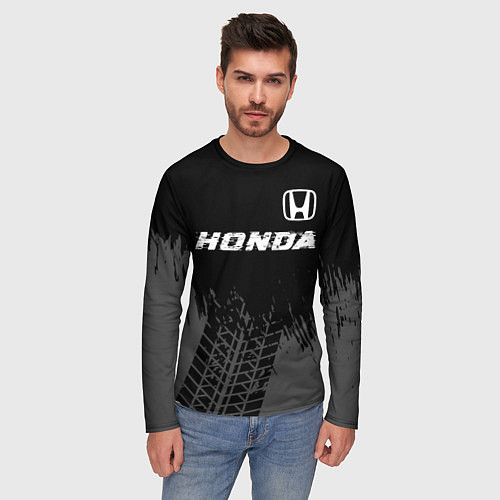 Мужской лонгслив Honda speed на темном фоне со следами шин посереди / 3D-принт – фото 3