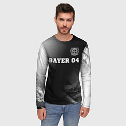 Лонгслив мужской Bayer 04 sport на темном фоне посередине, цвет: 3D-принт — фото 2