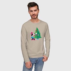 Лонгслив хлопковый мужской Christmas Minnie, цвет: миндальный — фото 2