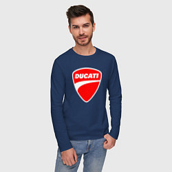 Лонгслив хлопковый мужской DUCATI ДУКАТИ ЭМБЛЕМА, цвет: тёмно-синий — фото 2