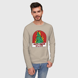 Лонгслив хлопковый мужской Anti xmas club, цвет: миндальный — фото 2