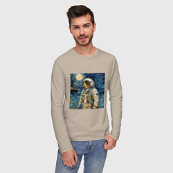 Лонгслив хлопковый мужской Космонавт на луне в стиле Ван Гог, цвет: миндальный — фото 2