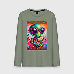 Лонгслив хлопковый мужской Пришелец играет на саксофоне - граффити, цвет: авокадо