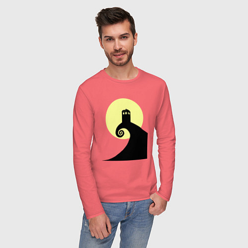 Мужской лонгслив Tardis night / Коралловый – фото 3
