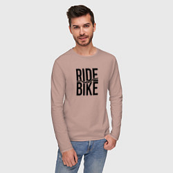 Лонгслив хлопковый мужской Black ride bike, цвет: пыльно-розовый — фото 2