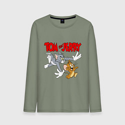 Лонгслив хлопковый мужской Том и Джерри - погоня, цвет: авокадо