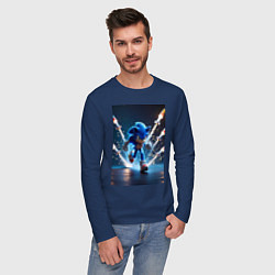 Лонгслив хлопковый мужской Соник убегает от ракет, цвет: тёмно-синий — фото 2