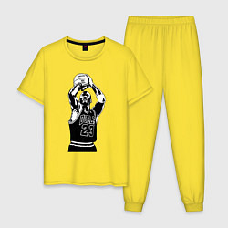 Пижама хлопковая мужская Майкл Джордан бросает мяч, цвет: желтый