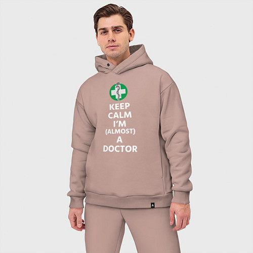 Мужской костюм оверсайз Keep calm I??m a doctor / Пыльно-розовый – фото 3