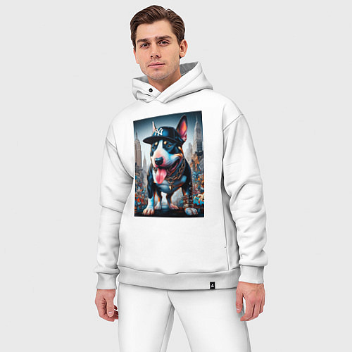 Мужской костюм оверсайз Funny bull terrier in New York - ai art / Белый – фото 3