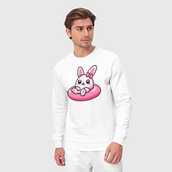 Костюм хлопковый мужской Смешной розовый кролик в надувном круге, цвет: белый — фото 2