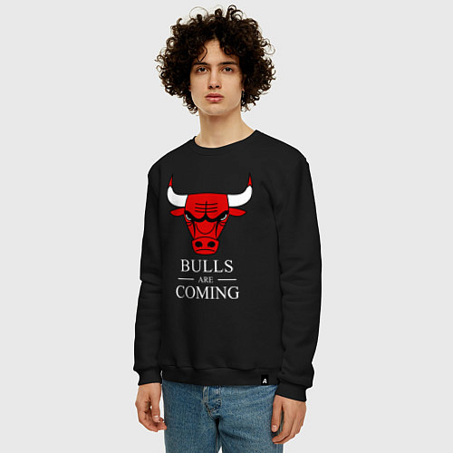 Мужской свитшот Chicago Bulls are coming Чикаго Буллз / Черный – фото 3