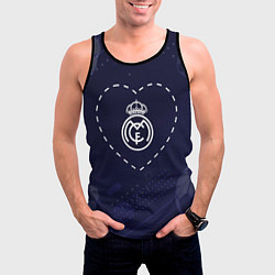 Майка-безрукавка мужская Лого Real Madrid в сердечке на фоне мячей, цвет: 3D-черный — фото 2