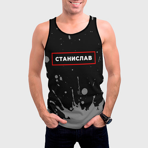 Мужская майка без рукавов Станислав - в красной рамке на темном / 3D-Черный – фото 3