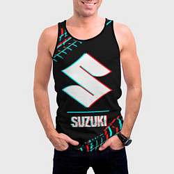 Майка-безрукавка мужская Значок Suzuki в стиле glitch на темном фоне, цвет: 3D-черный — фото 2