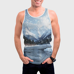 Майка-безрукавка мужская Снежный горный пейзаж с елями и рекой, цвет: 3D-белый — фото 2