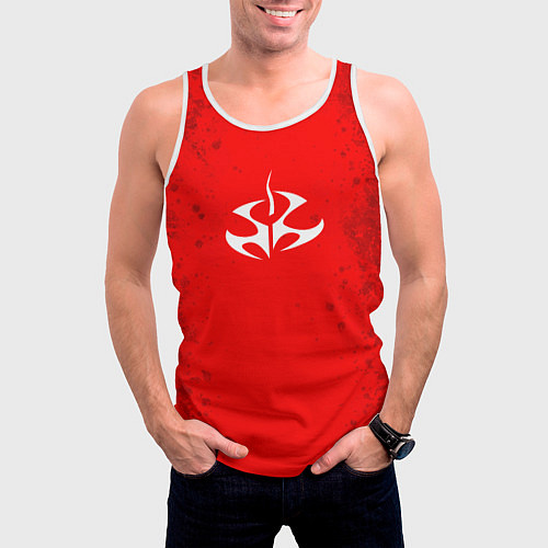Мужская майка без рукавов Белая эмблема hitman на красном / 3D-Белый – фото 3