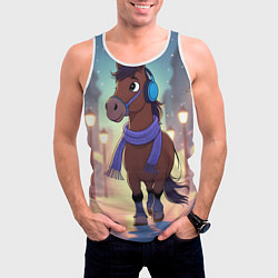 Майка-безрукавка мужская Лошадка в шарфе и наушниках, цвет: 3D-белый — фото 2