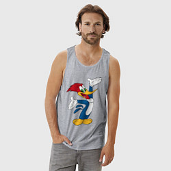 Майка мужская хлопок Дятел Вуди позирует, цвет: меланж — фото 2