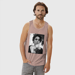 Майка мужская хлопок Timothee Chalamet с розами, цвет: пыльно-розовый — фото 2