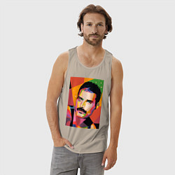 Майка мужская хлопок Фредди Меркьюри - полигональный поп-арт, цвет: миндальный — фото 2