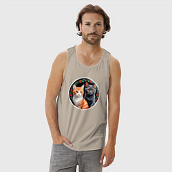 Майка мужская хлопок Два кота ждут Новый Год, цвет: миндальный — фото 2