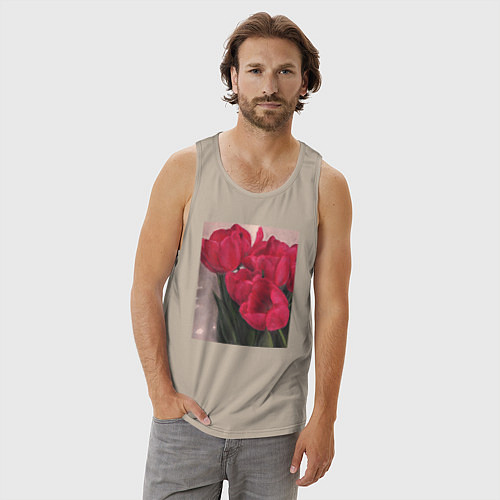 Мужская майка Тюльпаны красные / Миндальный – фото 3