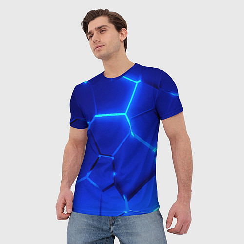 Мужская футболка Яркие синие неоновые плиты в разломе / 3D-принт – фото 3